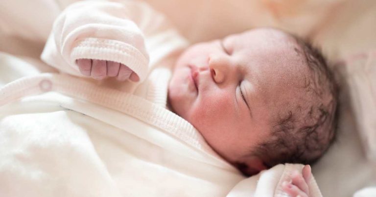 Doctor Visit Schedule for Newborns: A Complete Guide for Parents